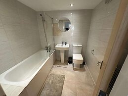 Inviting 1-bed Apartment in Walton on the Naze