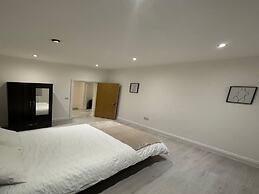 Immaculate 1-bed Apartment in Walton on the Naze