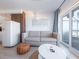 Apartment With Sea-view