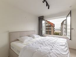 Apartment Located Close to the Beach