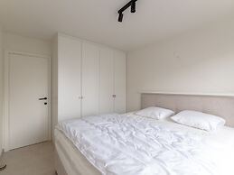 Apartment Located Close to the Beach