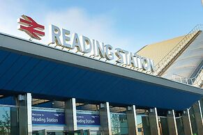 Inviting Apartment in Reading