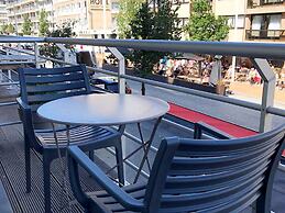 Apartment in Nieuwpoort With sea View