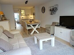 Apartment in Nieuwpoort With sea View