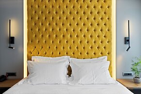 Ennea Muses Rooms & Suites