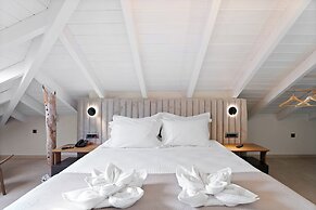 Ennea Muses Rooms & Suites