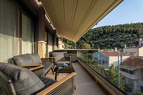 Ennea Muses Rooms & Suites