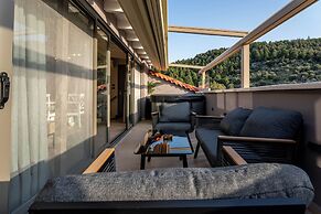 Ennea Muses Rooms & Suites