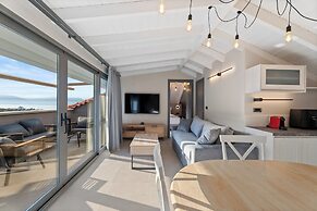 Ennea Muses Rooms & Suites