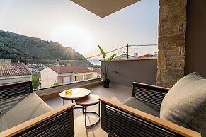 Ennea Muses Rooms & Suites