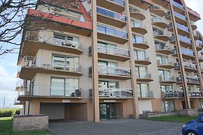 Apartment in Nieuwpoort With sea View