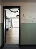 Zeus is Loose Hostel