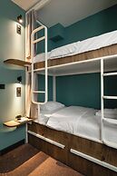 Zeus is Loose Hostel