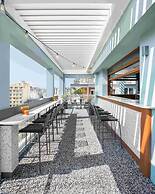 Zeus is Loose Hostel