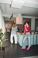 Zeus is Loose Hostel