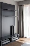 Zeus is Loose Hostel