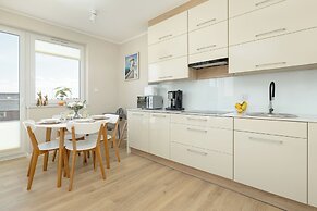 Morska Apartment With Spa by Renters