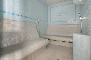 Morska Apartment With Spa by Renters