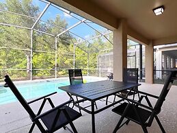 Luxurious 6bd Pool Haven Refreshing And Chic-4464n 6 Bedroom Home by R