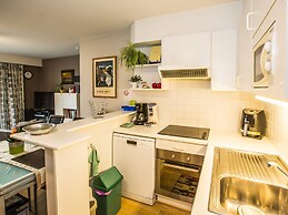 Nice Apartment With Shared Pool