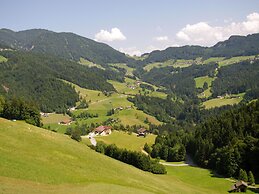 Neuhausl, Brandenberg With Sauna and Amazing View