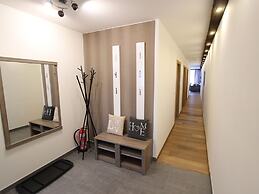Luxury Apartment With Balcony and Access to Sauna