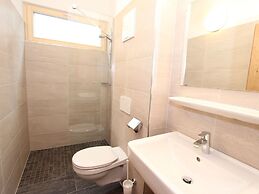 Luxury Apartment With Balcony and Access to Sauna