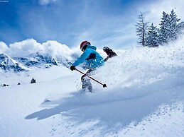 Luxury Apartment With Balcony and Access to Sauna
