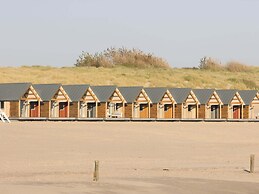 Lovely Holiday Home on Vlissingen's Beach