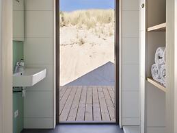 Lovely Holiday Home on Vlissingen's Beach