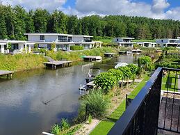 Watervilla in Beautiful Area Near Harderwijk