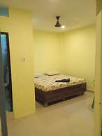 Goroomgo Satkar Residency Varanasi