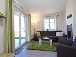 Bounty in the House of Aquarius