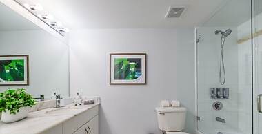 Brickell city View Condo with Pool