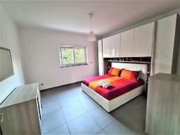 Holiday Home in Leonforte With Private Pool
