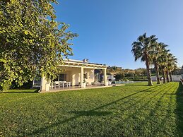Holiday Home in Leonforte With Private Pool