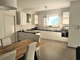 Holiday Home in Leonforte With Private Pool