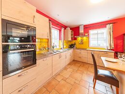 Magnificent Accommodation for 15 People