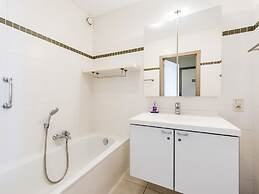 Apartment Close to the Downtown