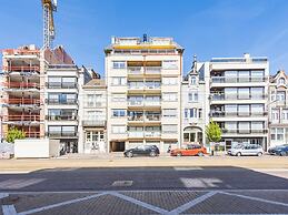 Apartment Close to the Downtown