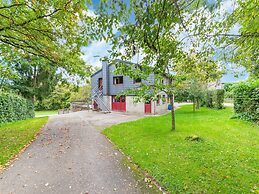 Spacious Holiday in Wanne With Garden