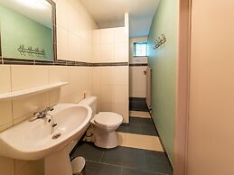 Spacious Holiday in Wanne With Garden