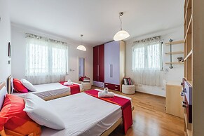 The Grand Luxurious Duplex