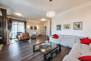 The Grand Luxurious Duplex