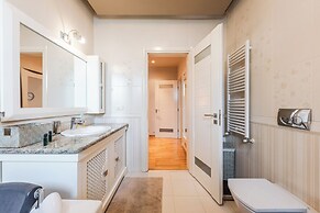 The Grand Luxurious Duplex