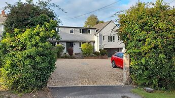 Lovely, Spacious 1-bed Apartment in Poole