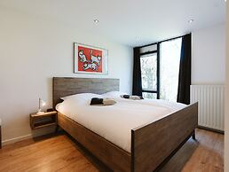 Bungalow on Holiday Park De Klepperstee Ouddorp