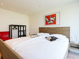 Bungalow on Holiday Park De Klepperstee Ouddorp