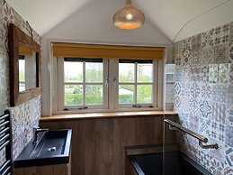 Villa With hot tub Near the Wadden Sea