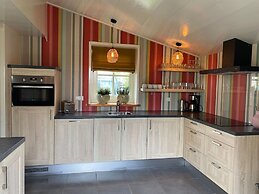 Villa With hot tub Near the Wadden Sea